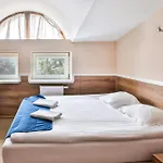 Villa Sulejowek Хостел *