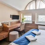 Villa Sulejowek Хостел *