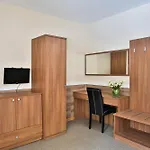 Villa Sulejowek Хостел Сулеювек