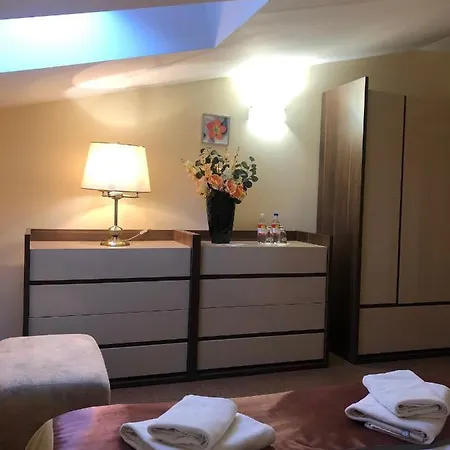 Villa Sulejowek Hostel *