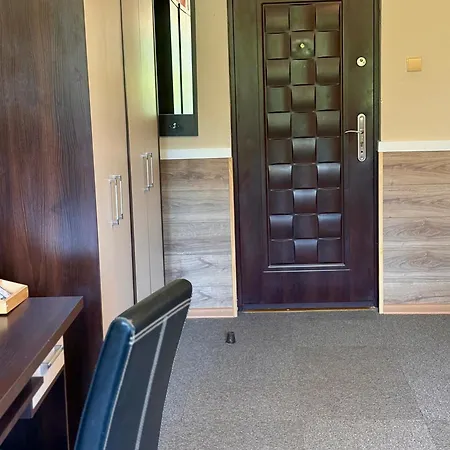 Vandrerhjem Villa Sulejowek *