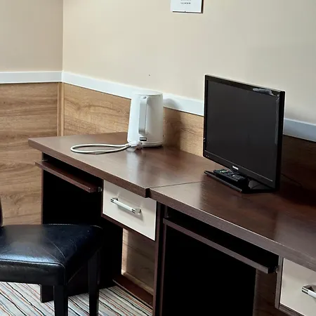 Villa Sulejowek Hostel *