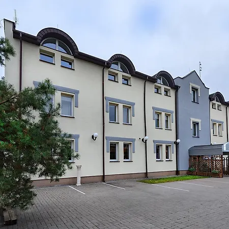 Villa Sulejowek Vandrerhjem *