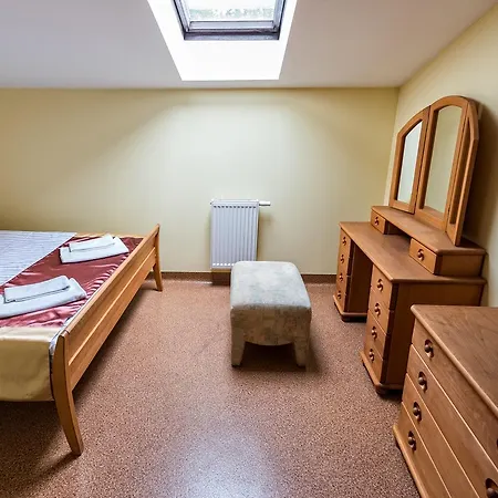 Villa Sulejowek Vandrerhjem Sulejówek