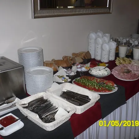 Villa Sulejowek Hostel