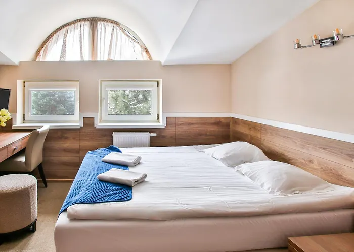 Villa Sulejówek Hostel *