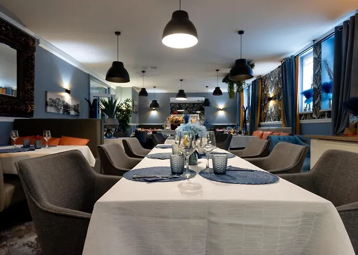 Villa Sulejowek Хостел *